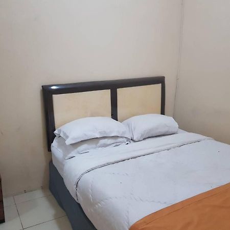 Bakom Inn Syariah Bogor Bagian luar foto